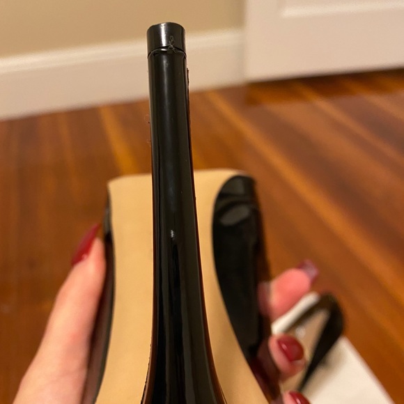 Salvatore Ferragamo Patent Leather Pumps - Picture 10 of 11